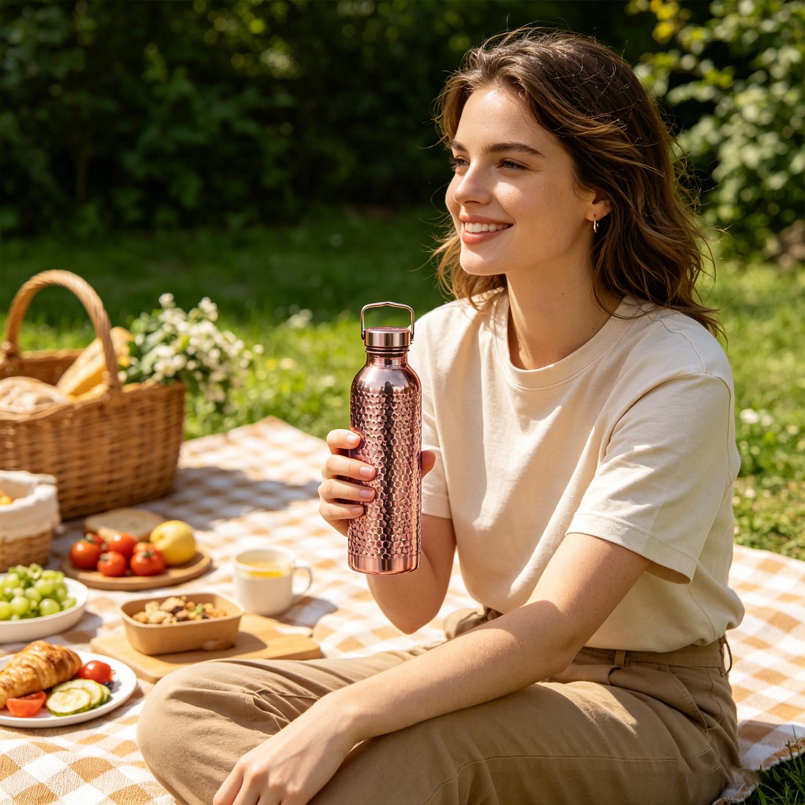 Outdoor Hunting Kitchen - Reine Kupfer-Wasserflasche 800ml Tragbare Edelstahl-Isolierflasche Kupferflasche